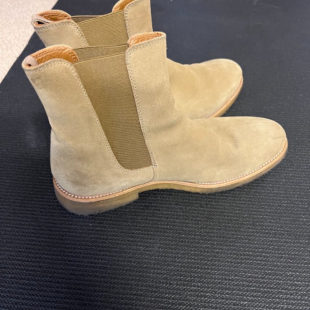 THE TAUPE CREPE CHELSEA BOOTS - 8 US / EU 41 | ORO Los Angeles - Picture 7 of 10